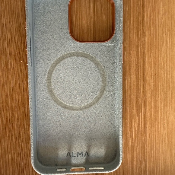 ALMA Alcantara Full-Wrap iPhone iPhone 15 Pro Max case - Picture 3 of 3